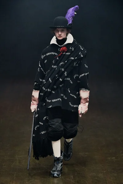Look 38